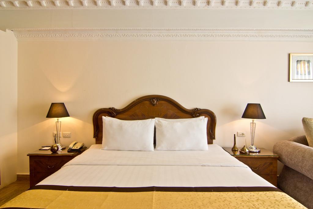 Lk Royal Suite Патая Екстериор снимка