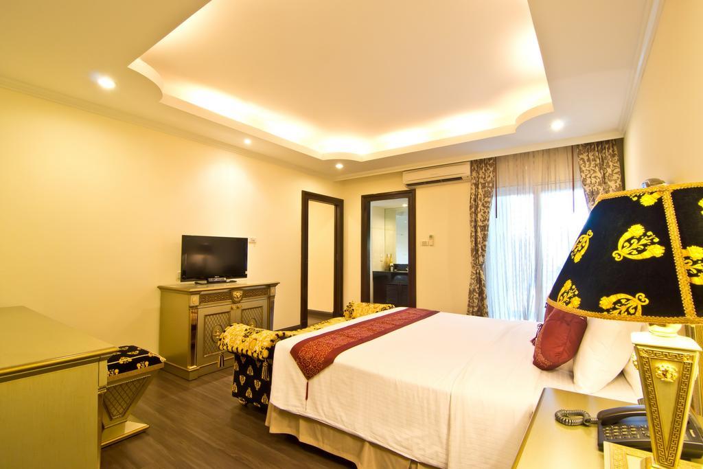 Lk Royal Suite Патая Екстериор снимка