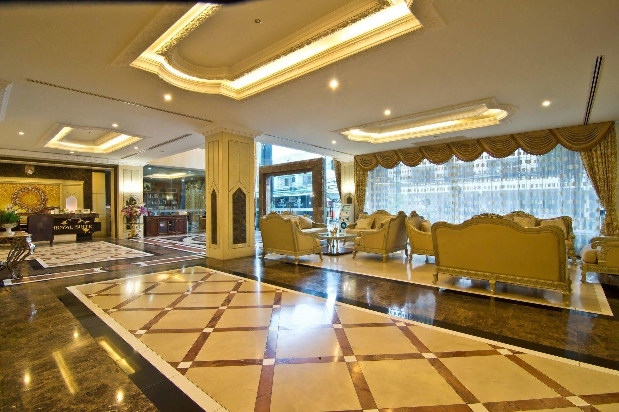 Lk Royal Suite Патая Екстериор снимка