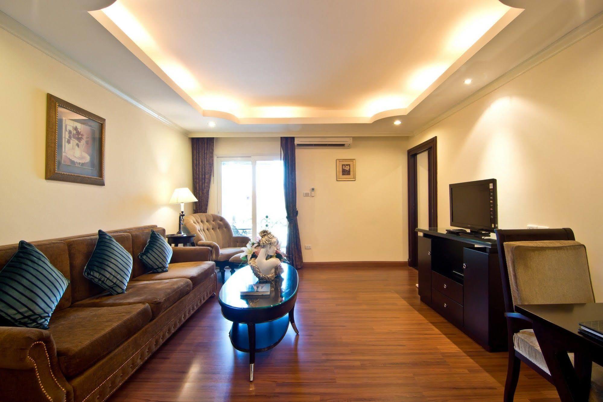 Lk Royal Suite Патая Екстериор снимка